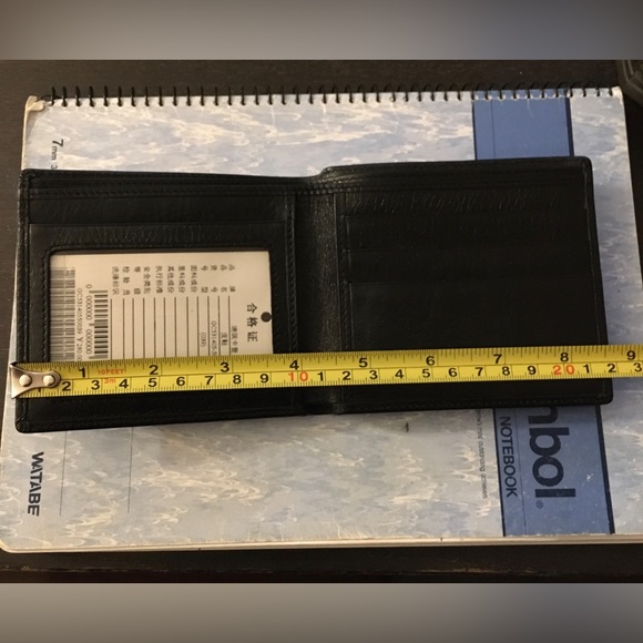 RICHCLAD Leather Black Wallet - Picture 7 of 7